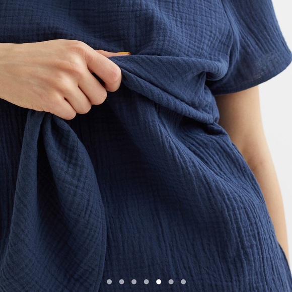 H&M maternity/nursing top NWT size small - Picture 4 of 5